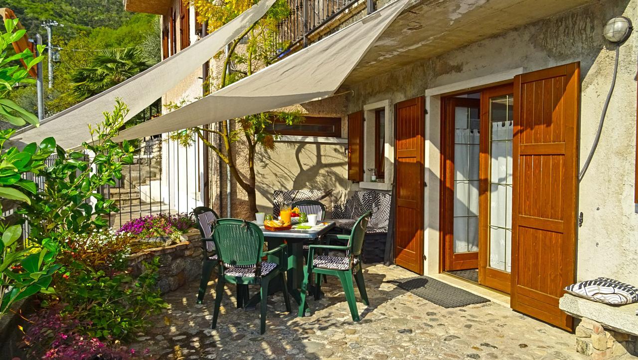 Casa Paola Holiday Studio By Gardadomusmea Tremosine Экстерьер фото